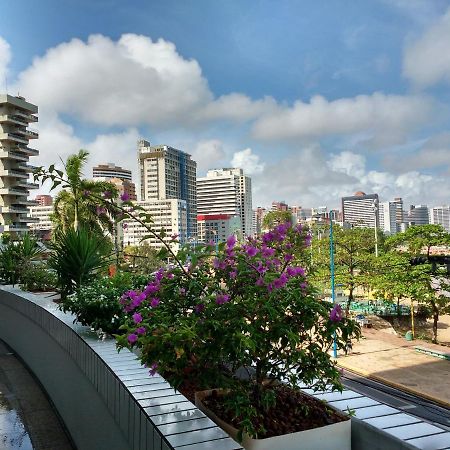 Apt. Em Hotel Na Av. Beira Mar Em Fortaleza Luaran gambar