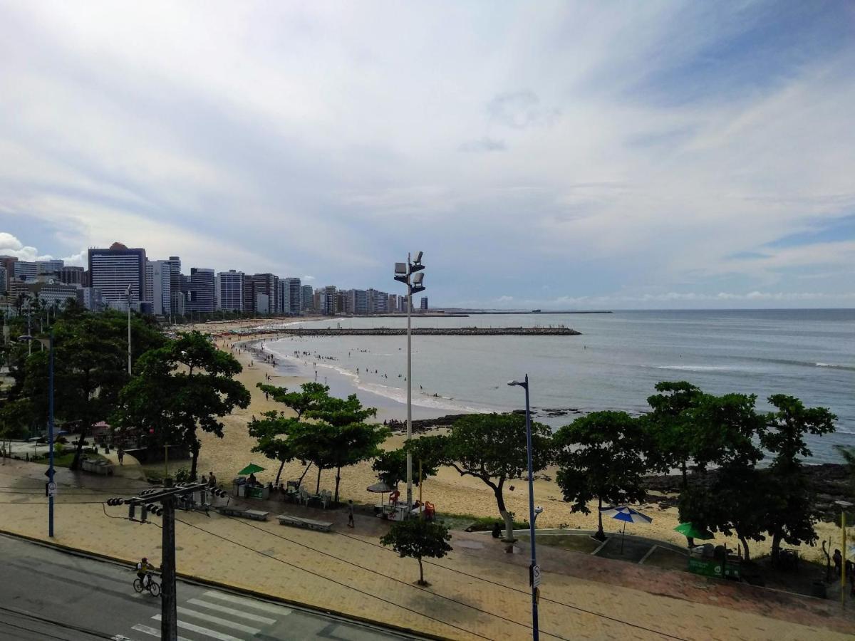 Apt. Em Hotel Na Av. Beira Mar Em Fortaleza Luaran gambar